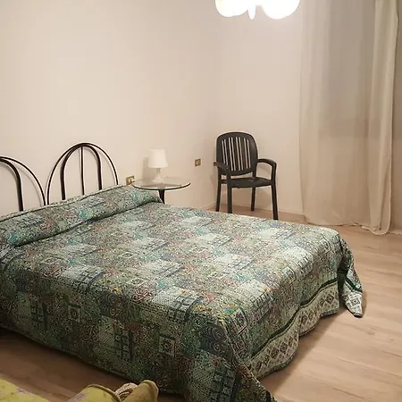 Weiss Apartman Riva del Garda